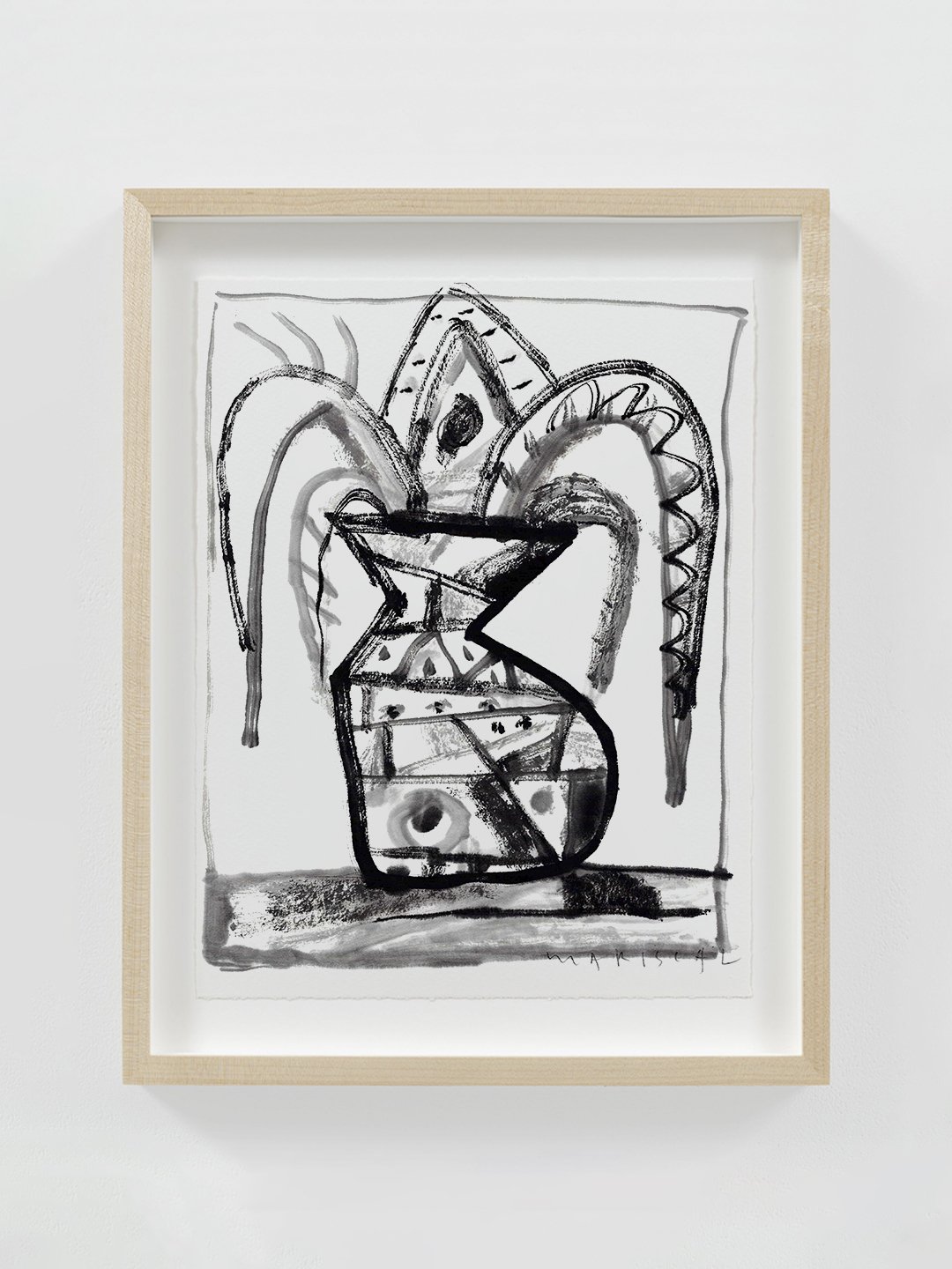 Jarrón cubista en blanco y negro