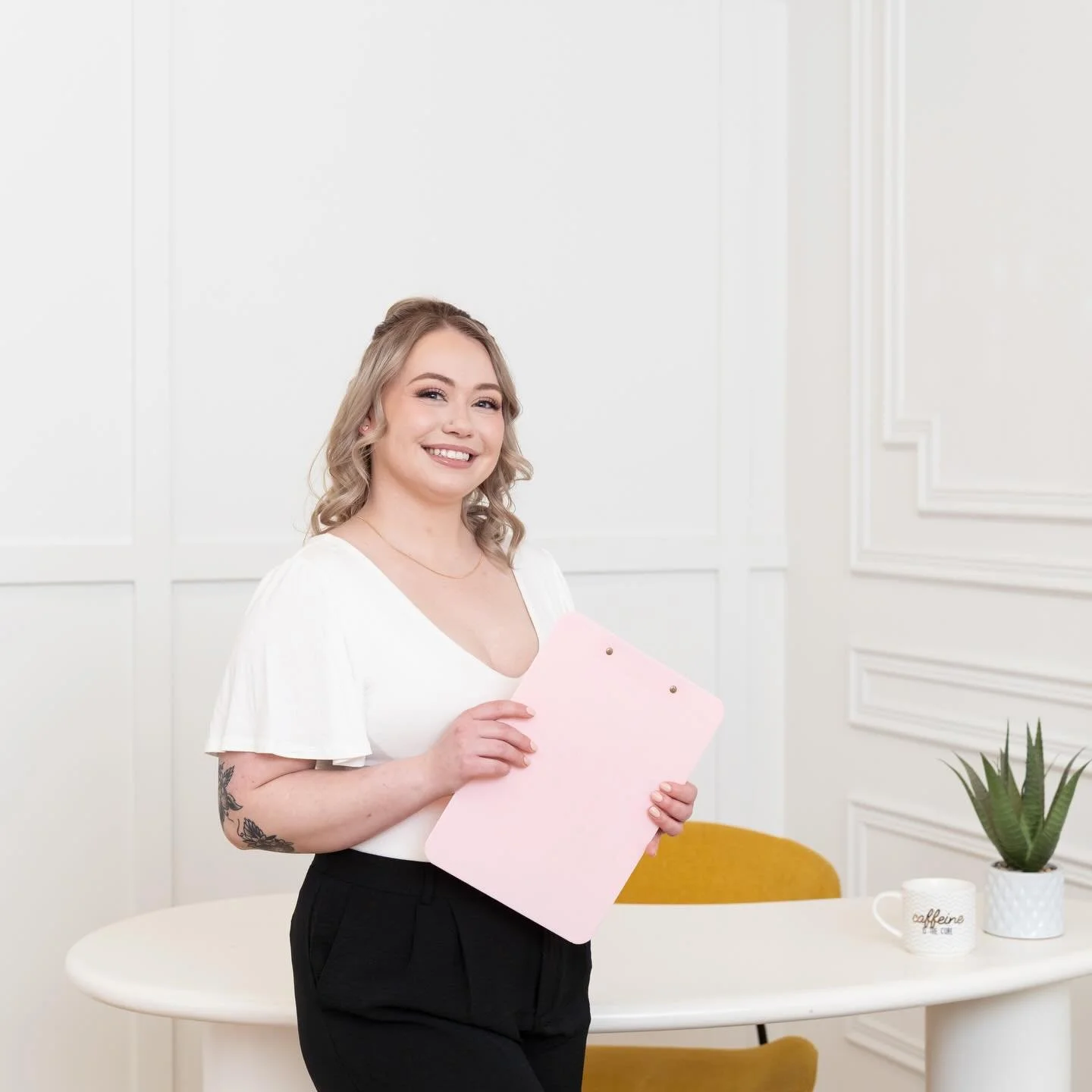 With the commotion of having a new baby mixed with the crazyness of the holiday season&hellip;. It completely slipped my mind to wish our beautiful @edensaesthetics a happy 4 year anniversary here with me at BBS / MMA. 

There&rsquo;s no way I could 