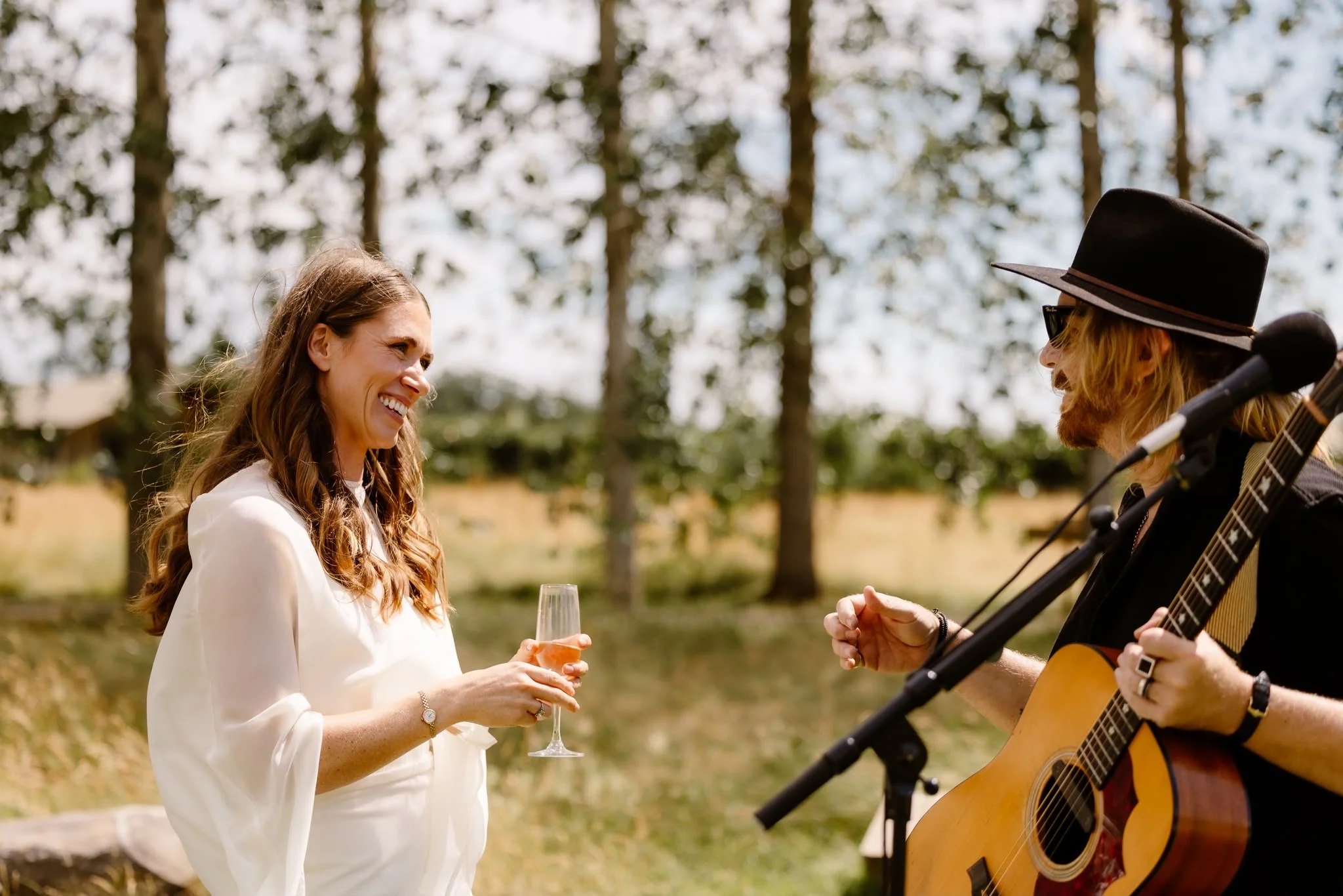 How to find a last minute wedding musician