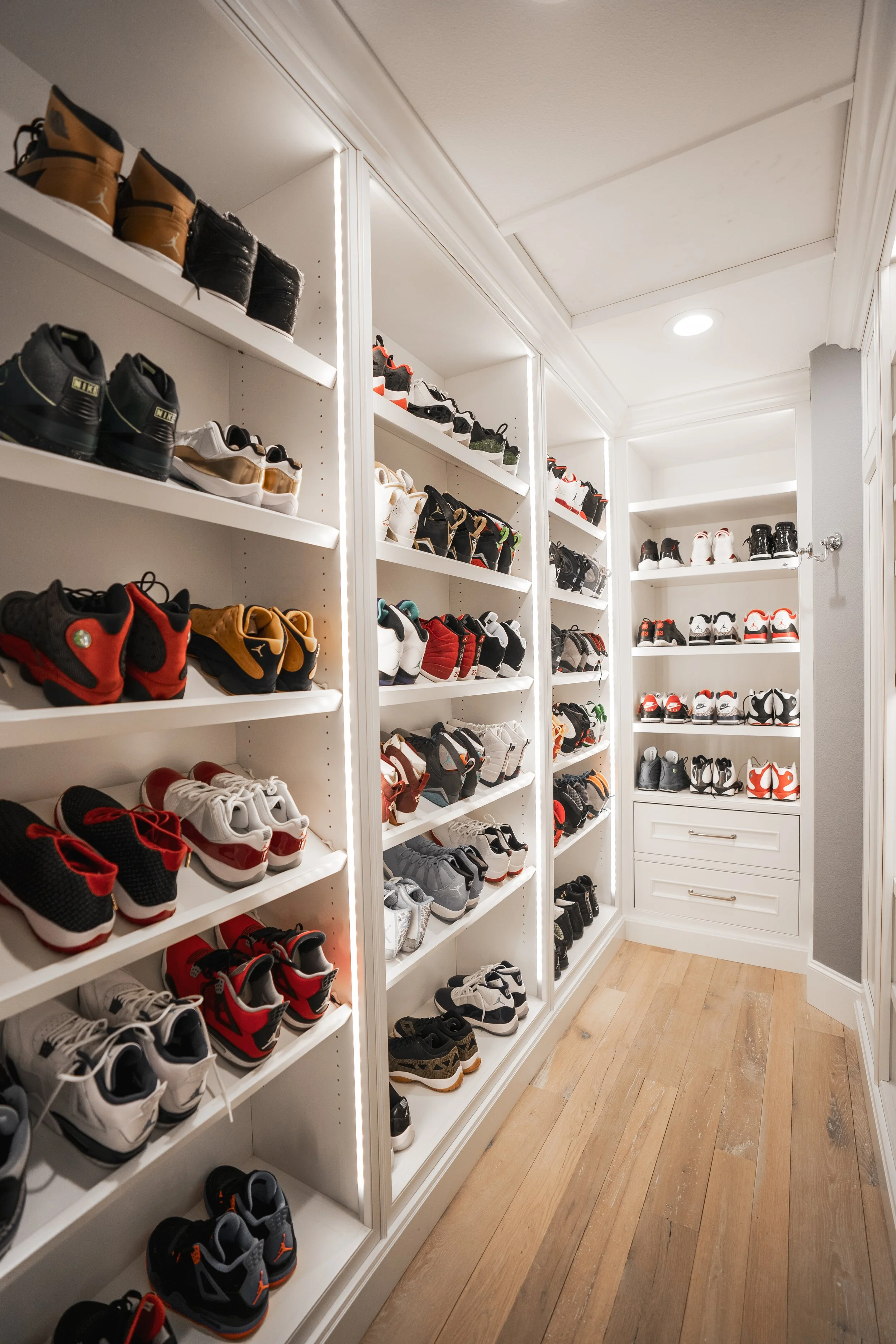 MikeTheCompass with Delroy Gill livedistinct.com