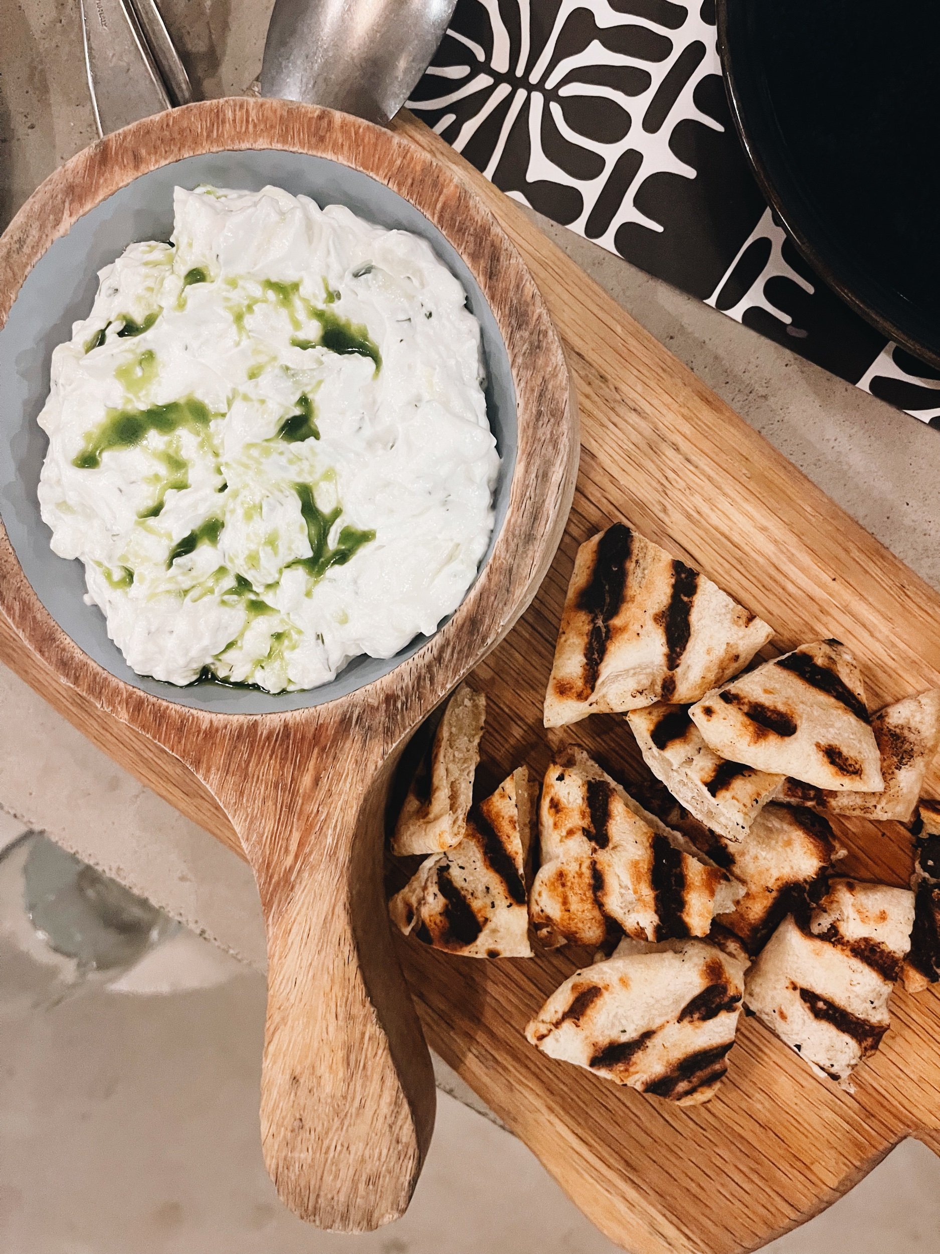 Tzatziki with grilled pita