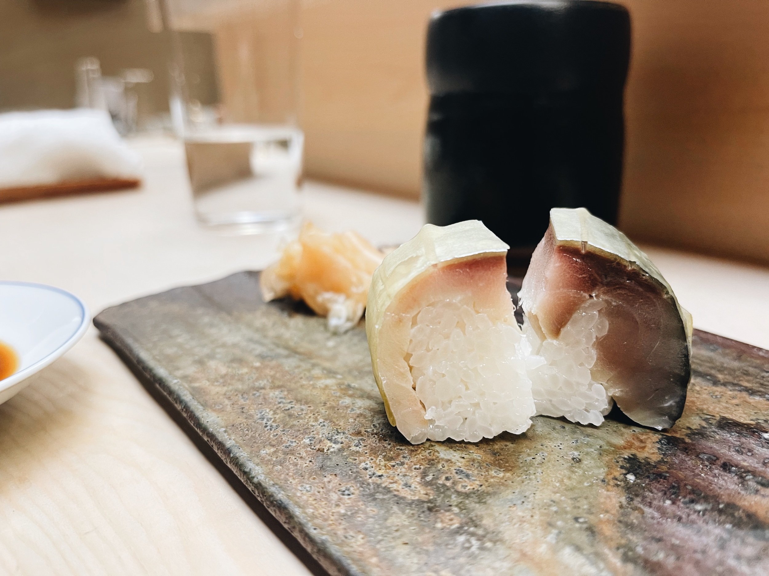 mackerel pressed sushi