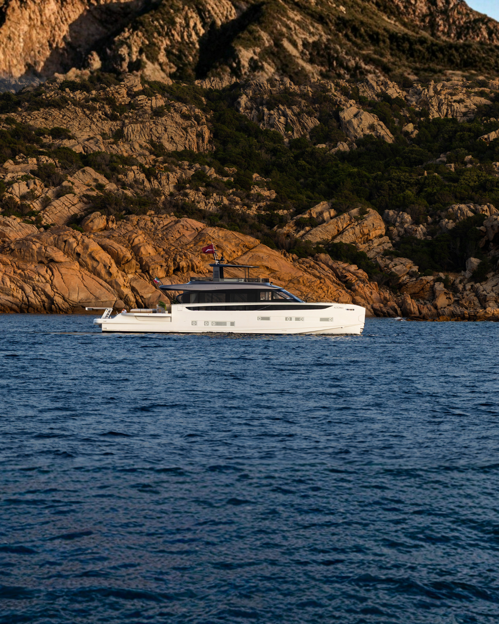 18.07.2026 - Seadeck 9 unveiled during the exclusive “Sun, Sand & Stars” private preview in Porto Cervo, Sardinia.