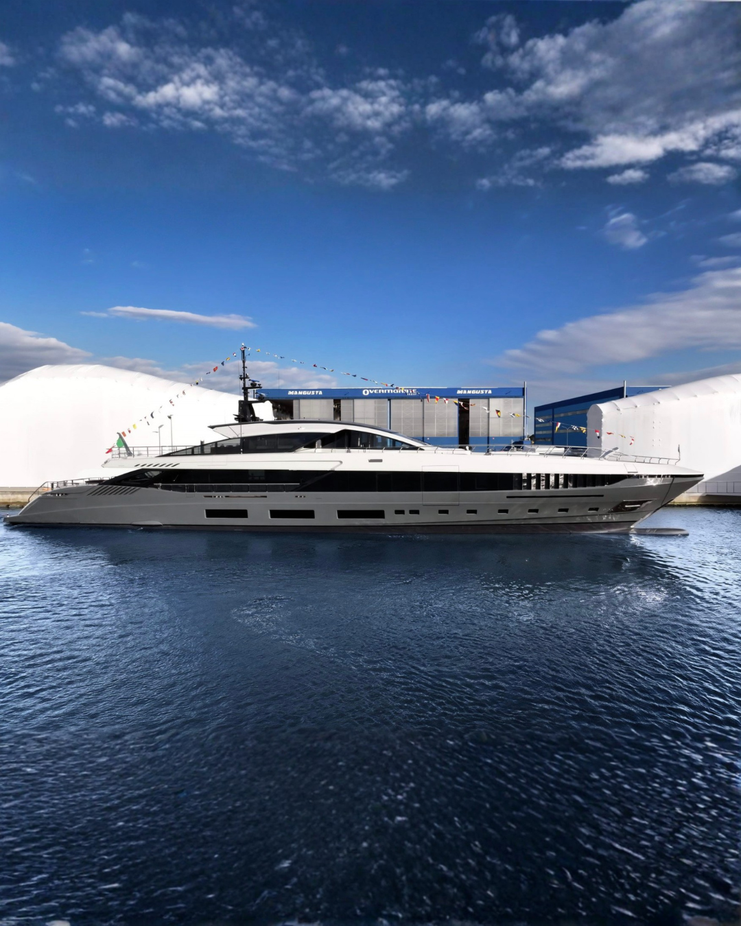 Mangusta Gransport 54 designed by Alberto Mancini