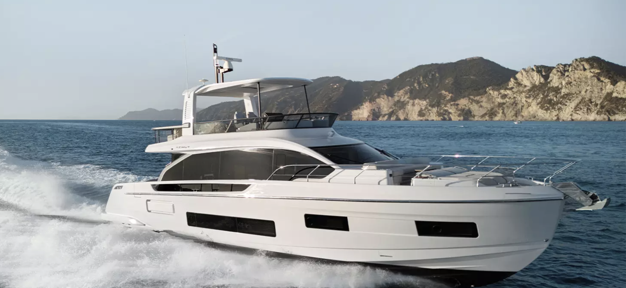 Azimut FLY 62 designed by Alberto Mancini