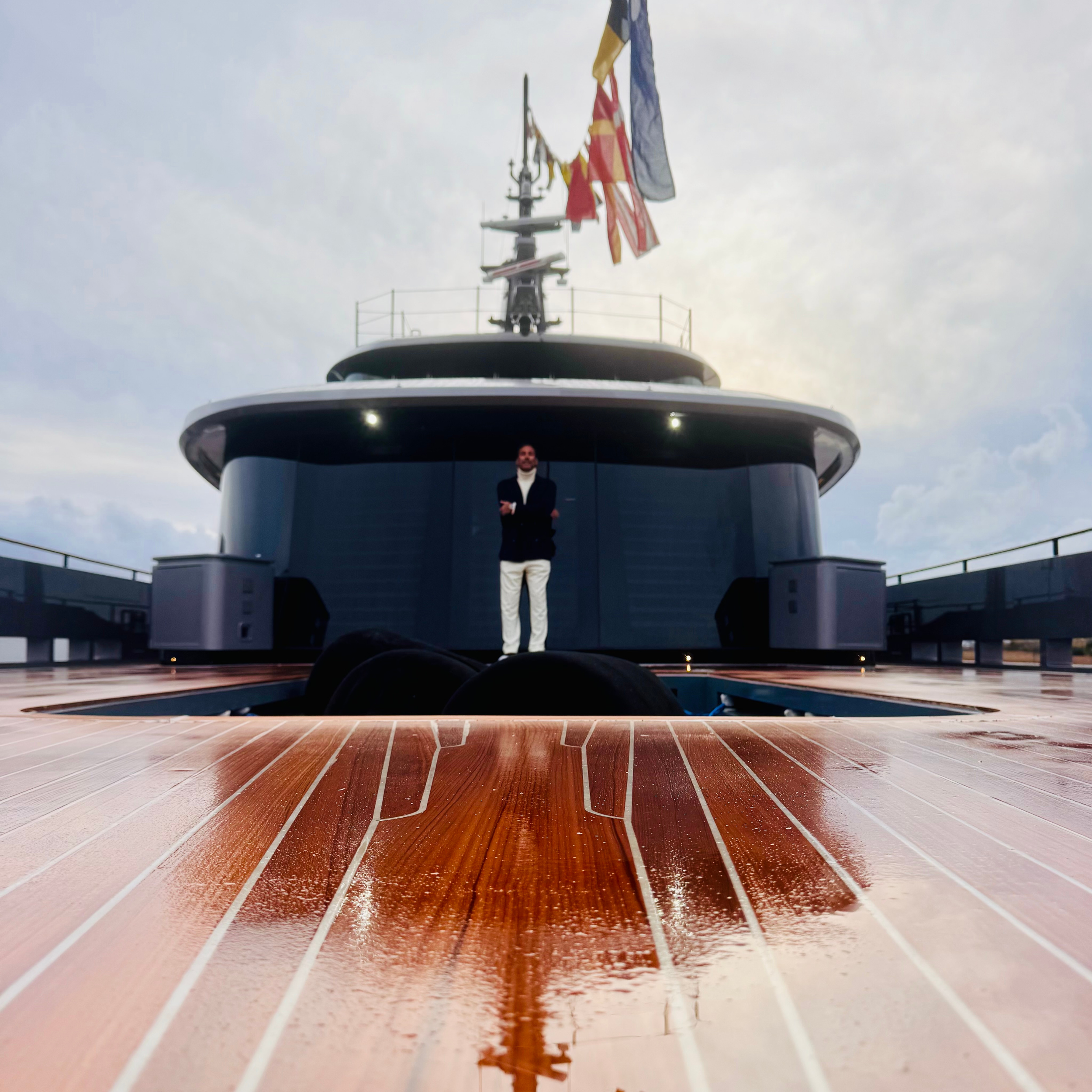 Rossi Navi by Alberto Mancini