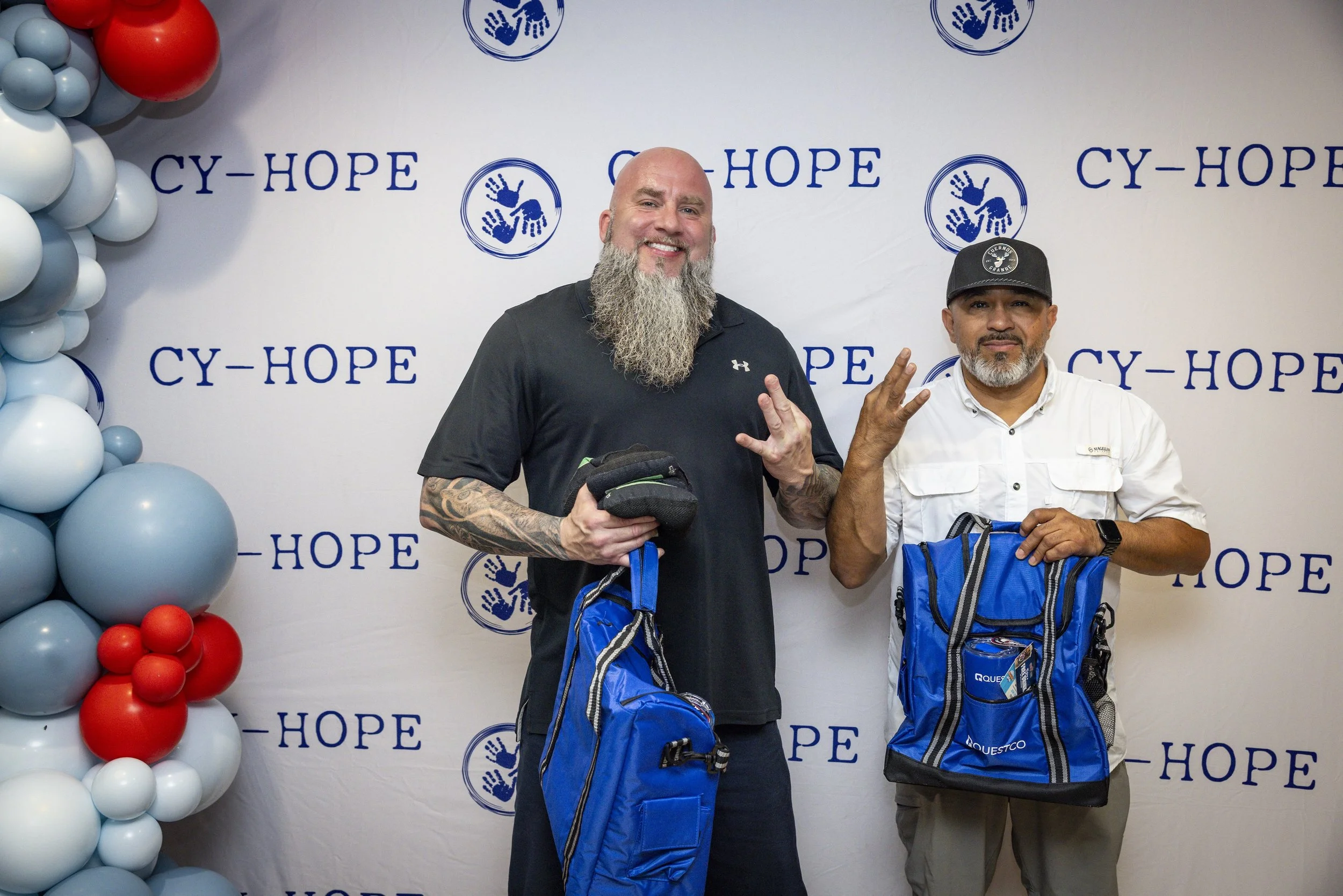 Cy-Hope_Cornhole_9200.jpg