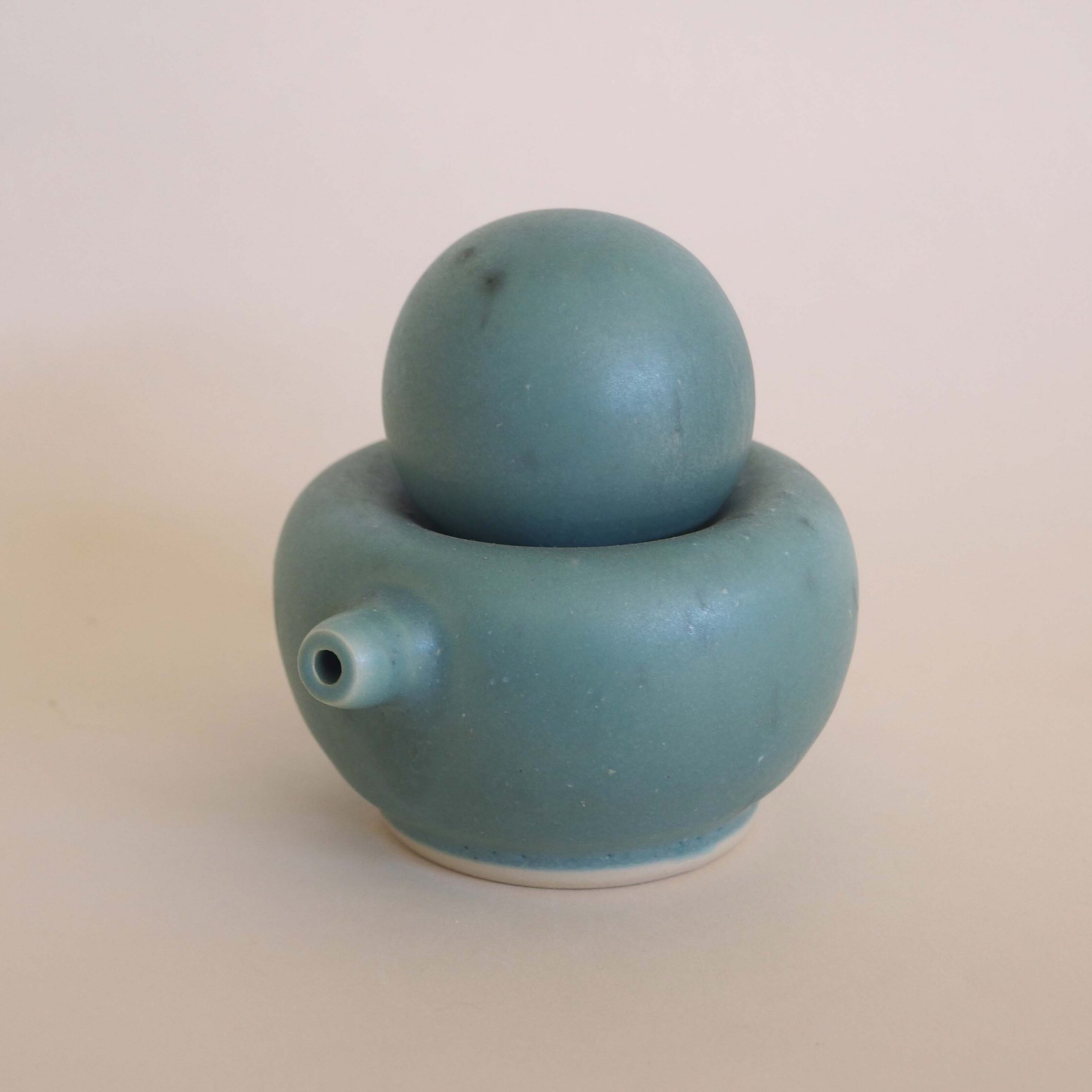 Jade Marble Tiny Pour