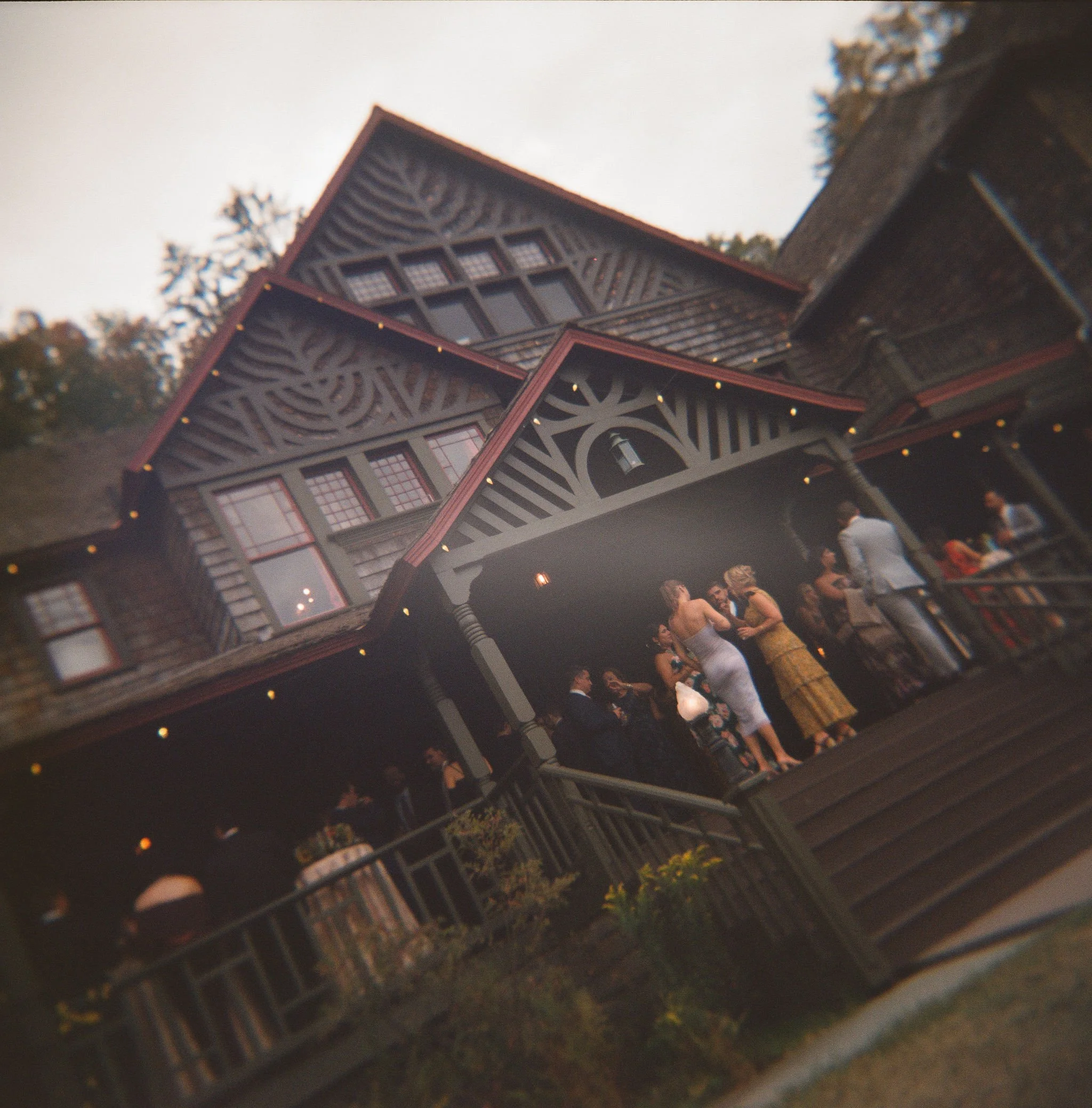 Catskills wedding at Spillian - film wedding photography by Autumn Jordan-8.jpg