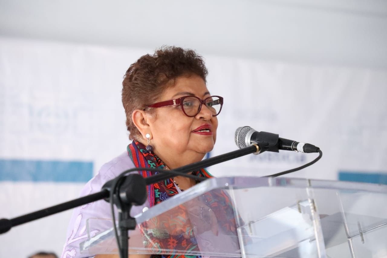 Trabaja FGJCDMX para erigirse en una institución cercana a la gente: Ernestina Godoy