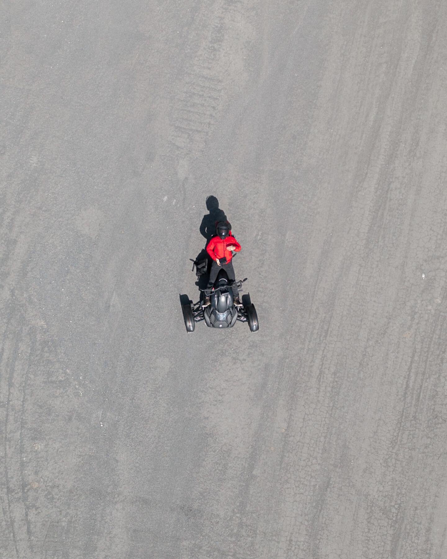 Visited the surface of the moon today 🌑

#mavic2pro #canamryker #rykerrally #ryker900 #droneshots #droneoftheday #dronephoto #tulsa #glenpool #oklahoma