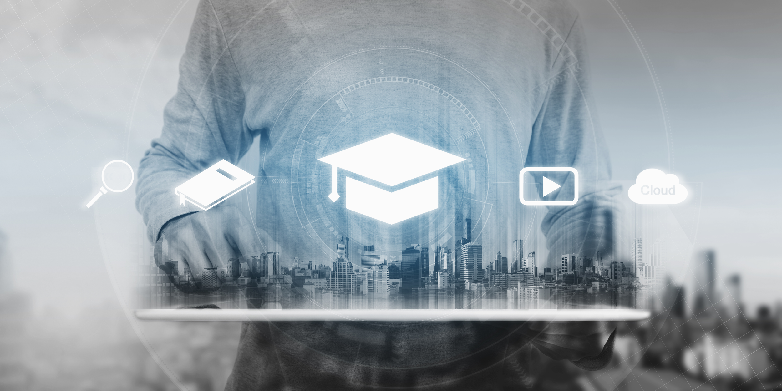 How to Stay Ahead in IT: The Importance of Continuous Learning and Online Training