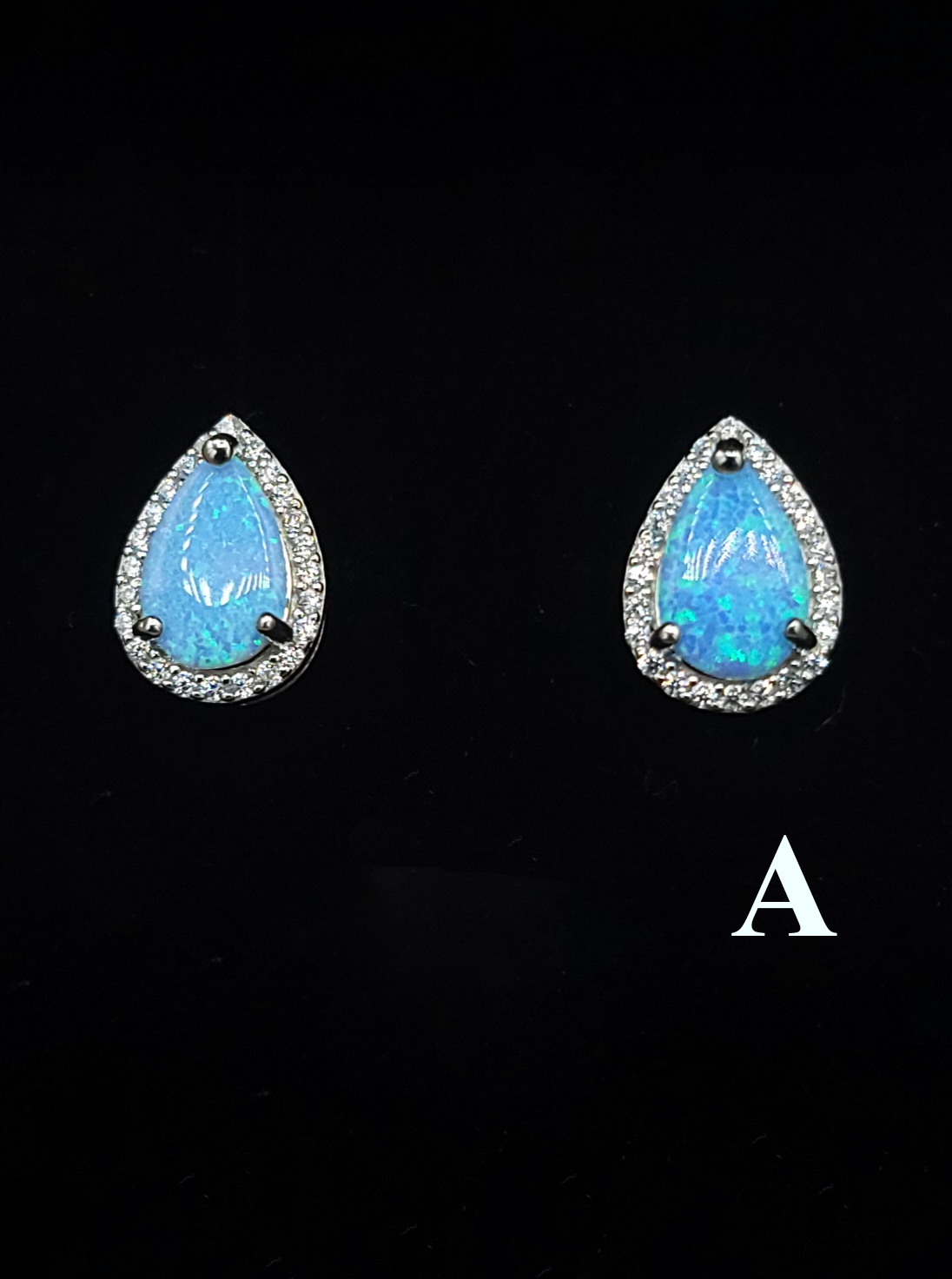 EDIT-opal-teardrop-light-blue.png