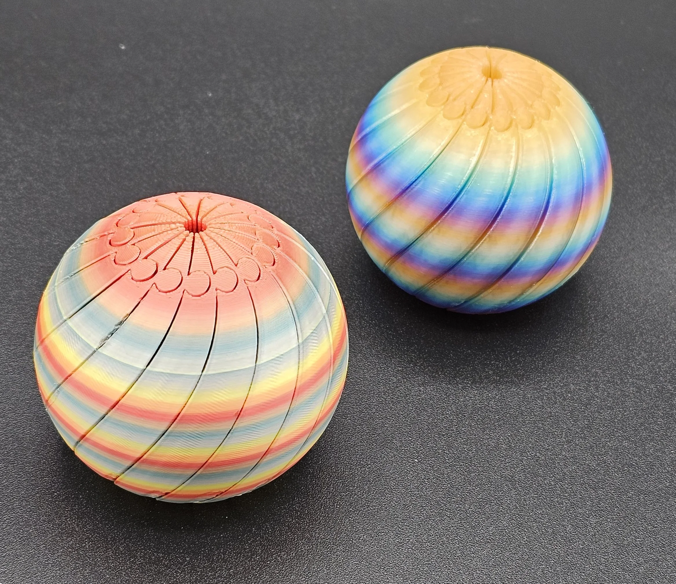 Twisty Fidget Ball-3.jpg