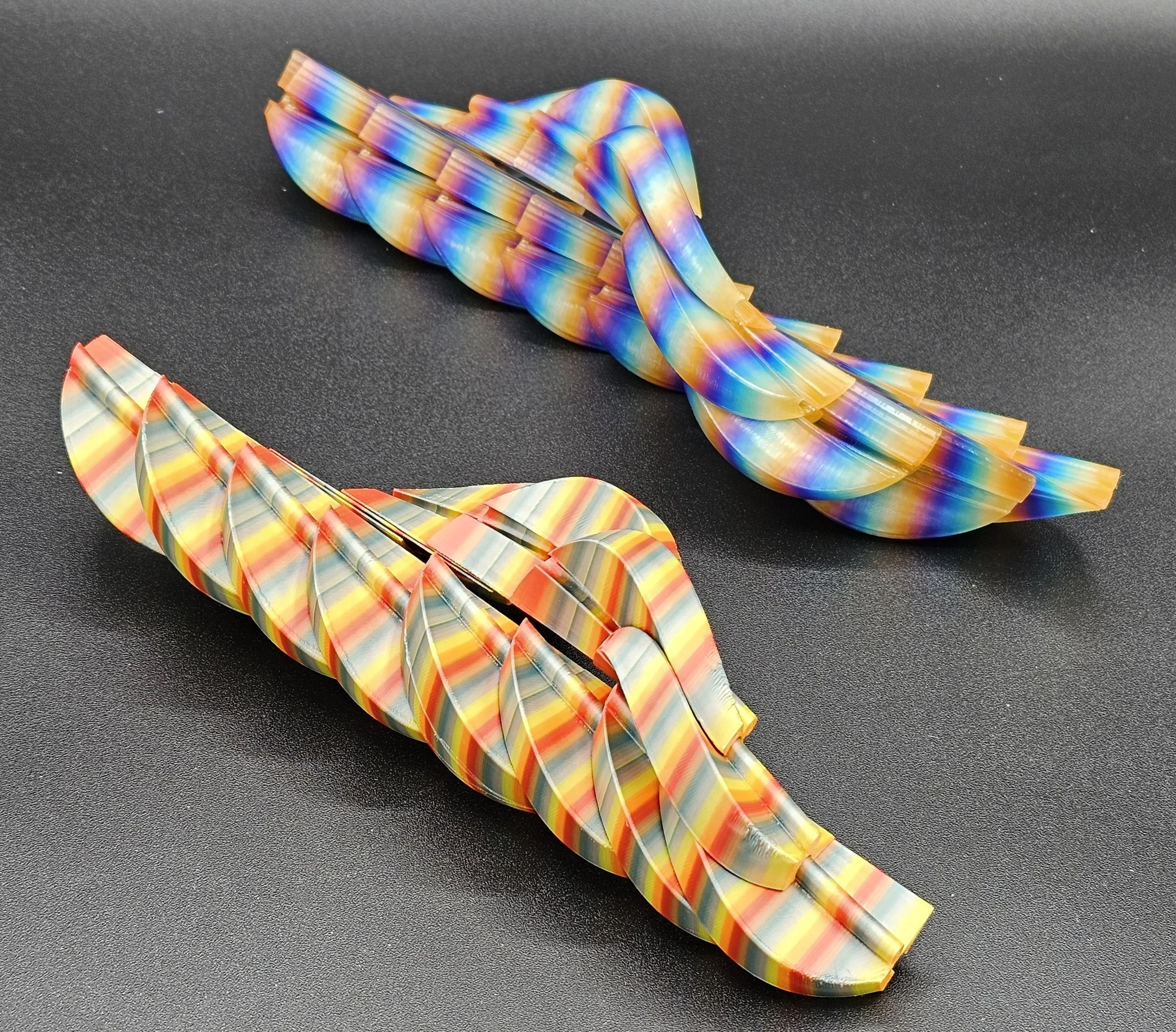 Twisty Fidget Ball-2.jpg