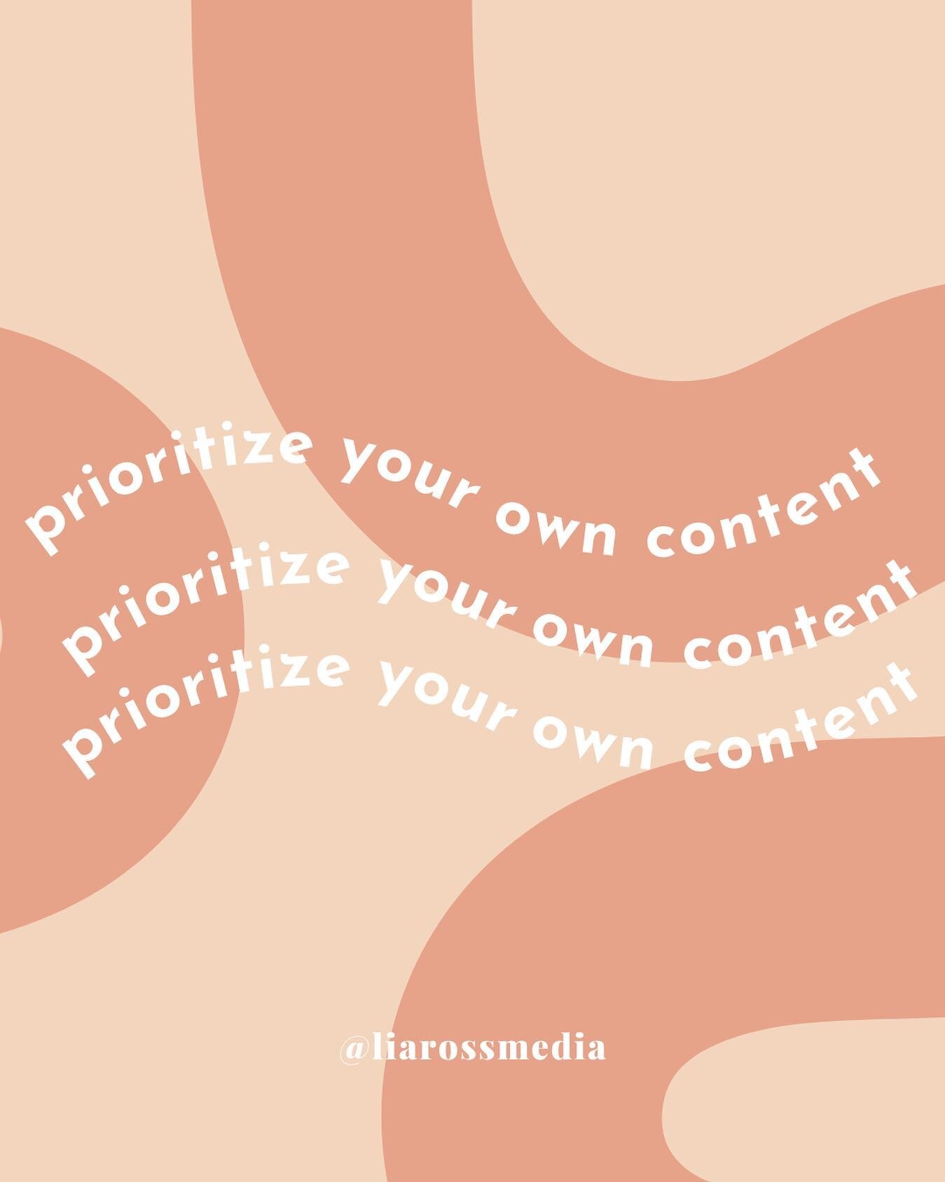 Calling out my fellow creative besties today 👀

Your clients feeds look amazing, but it has been crickets over on your account.

A common mistake of creative business owners is we fail to prioritize our own content, and miss out on so many leads bec