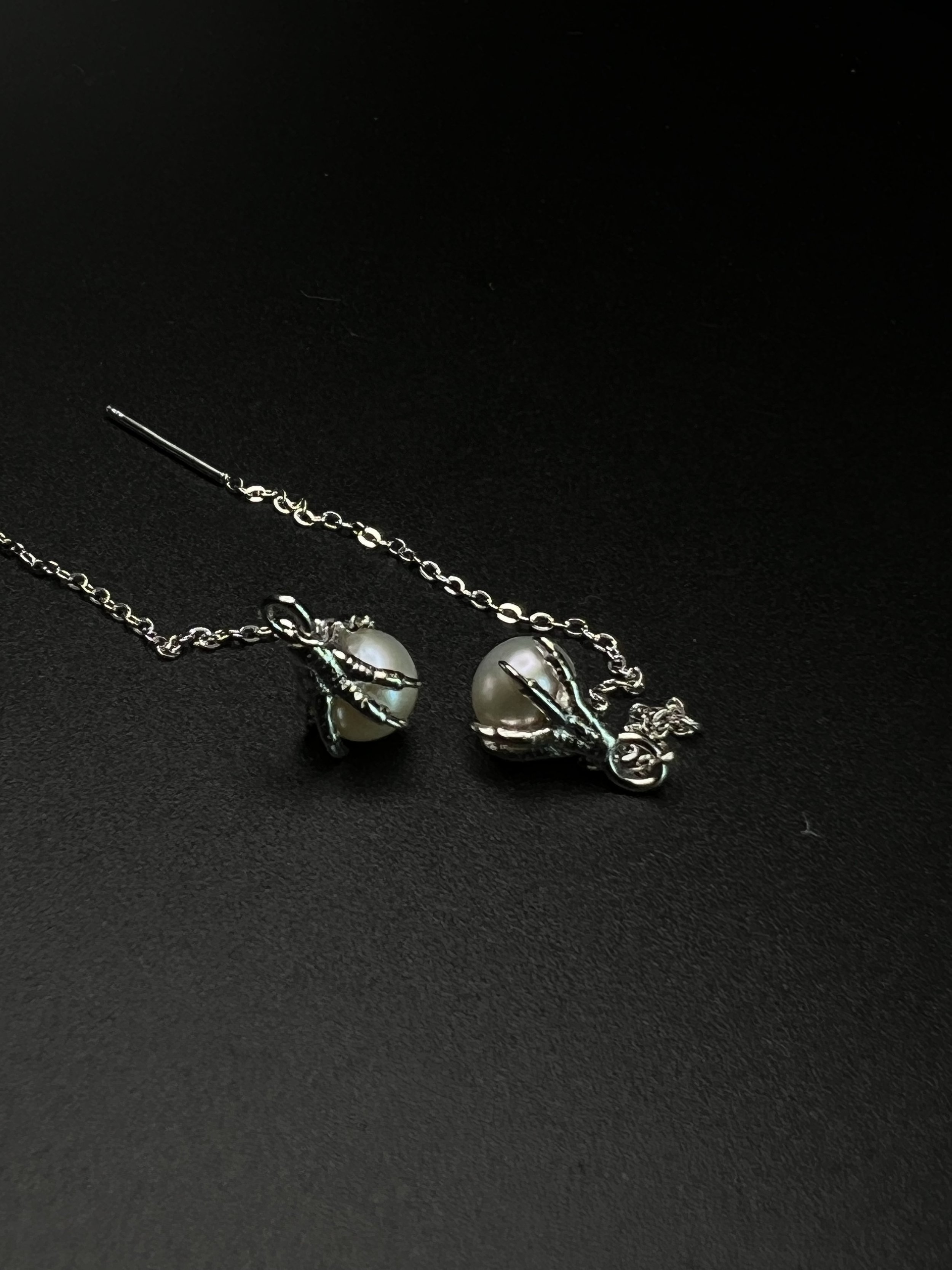 Claw and Pearl Threader Earrings