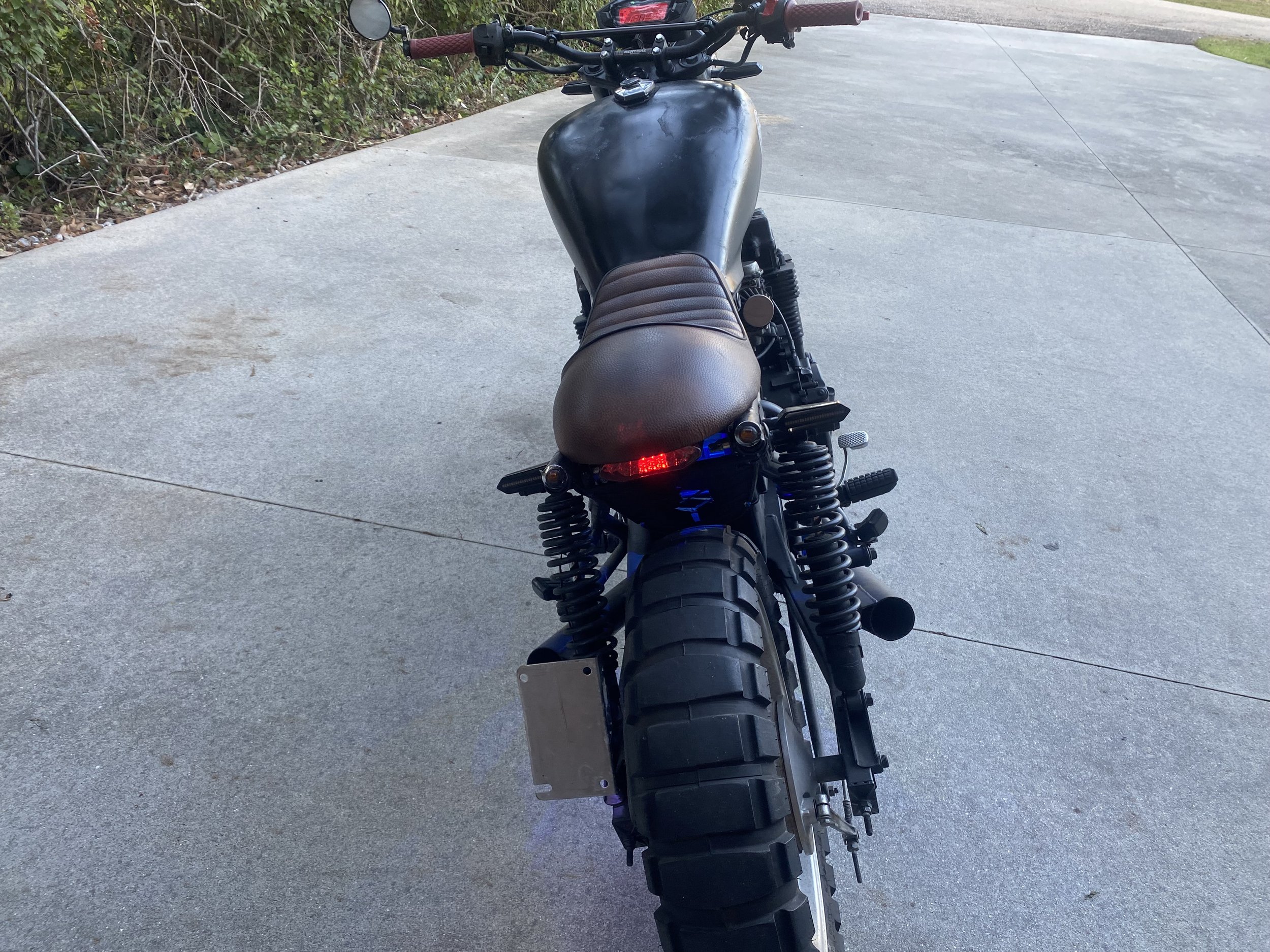 Cafe Racer / Scrambler