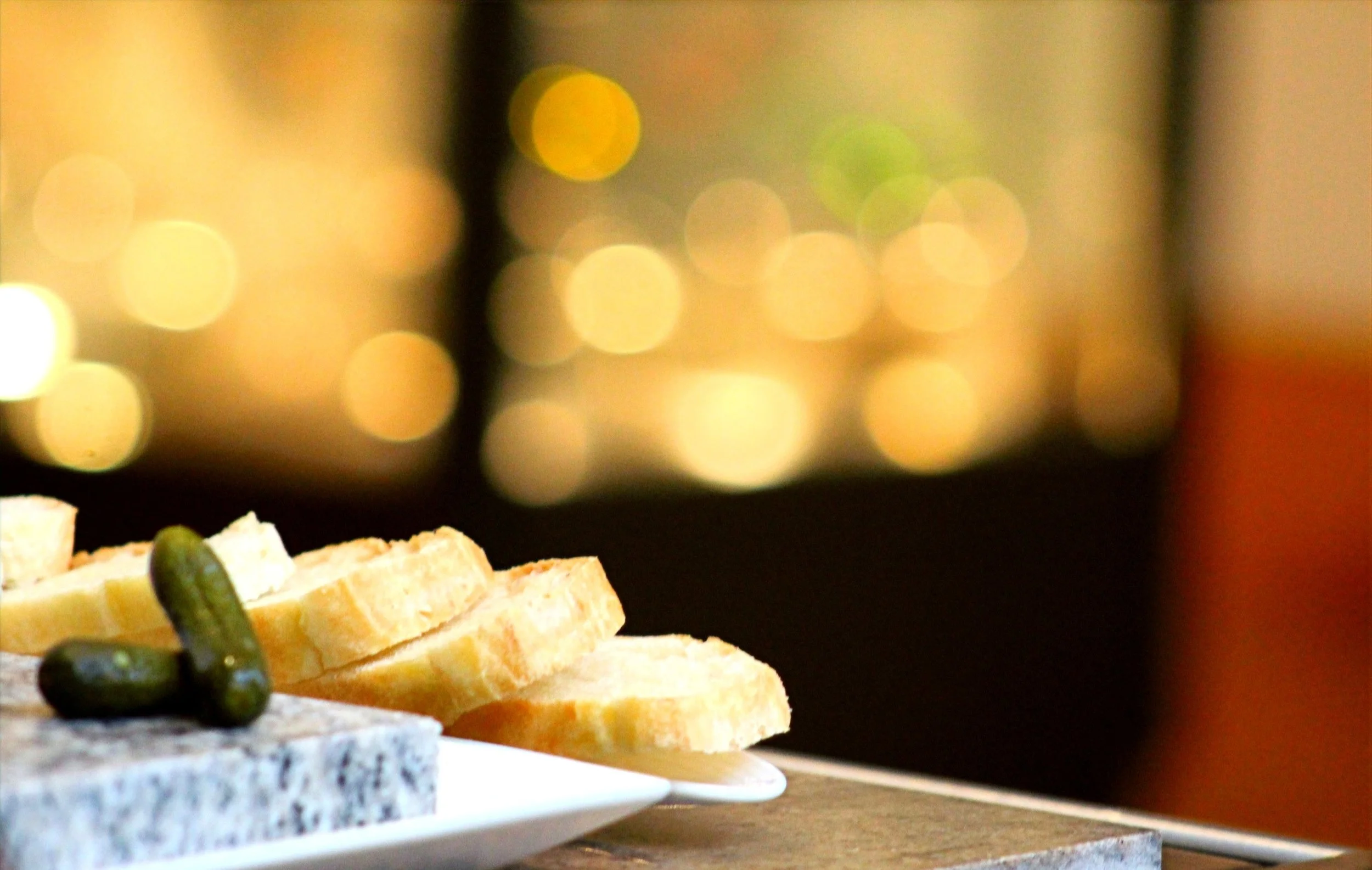 HYATT REGENCY GUAM LOUNGE