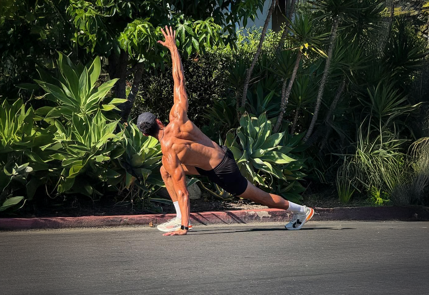 Changa Institute Longevity, man yoga