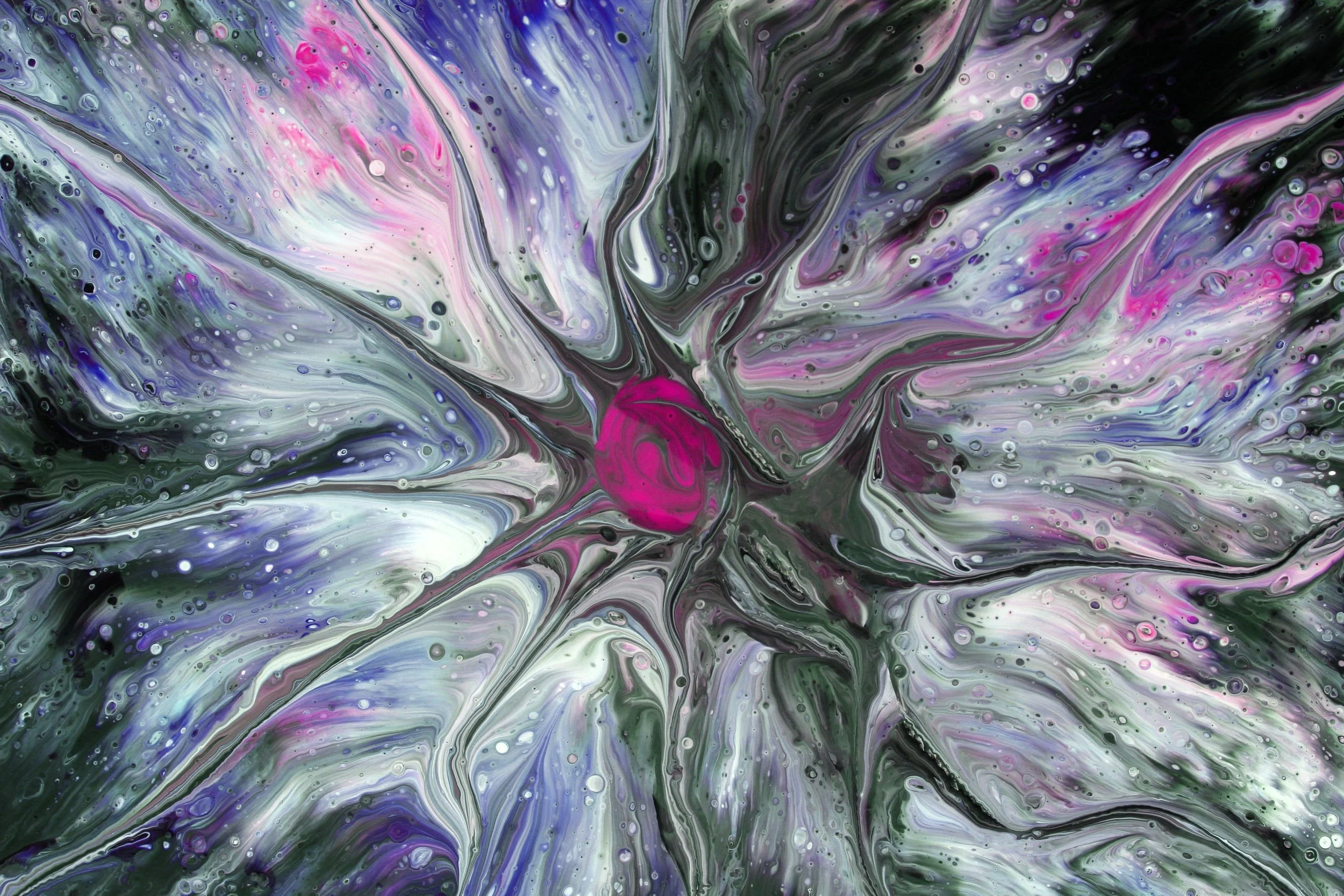 Psilocybin and Neuroplasticity: New Human Data Suggests Setting May Matter More Than We Thought