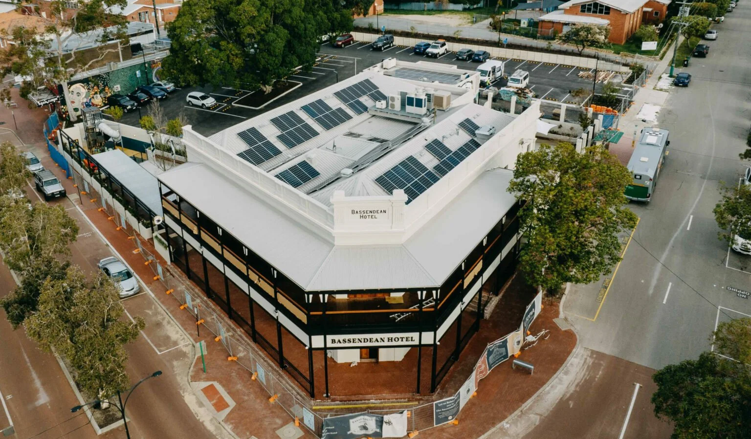 Bassendean Hotel.jpeg