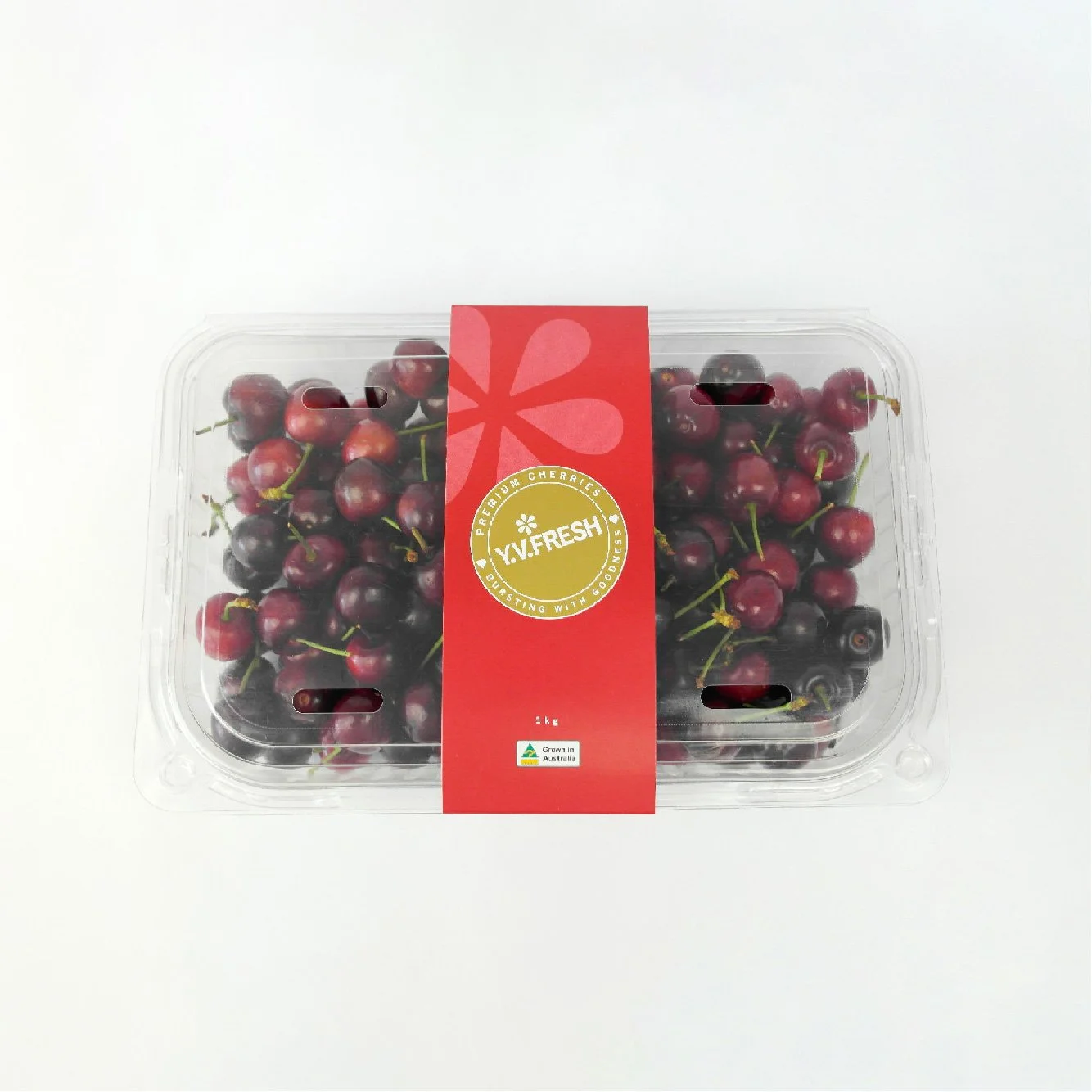 9 packaging designed by blade - cherry sleeve - yv fresh.jpg