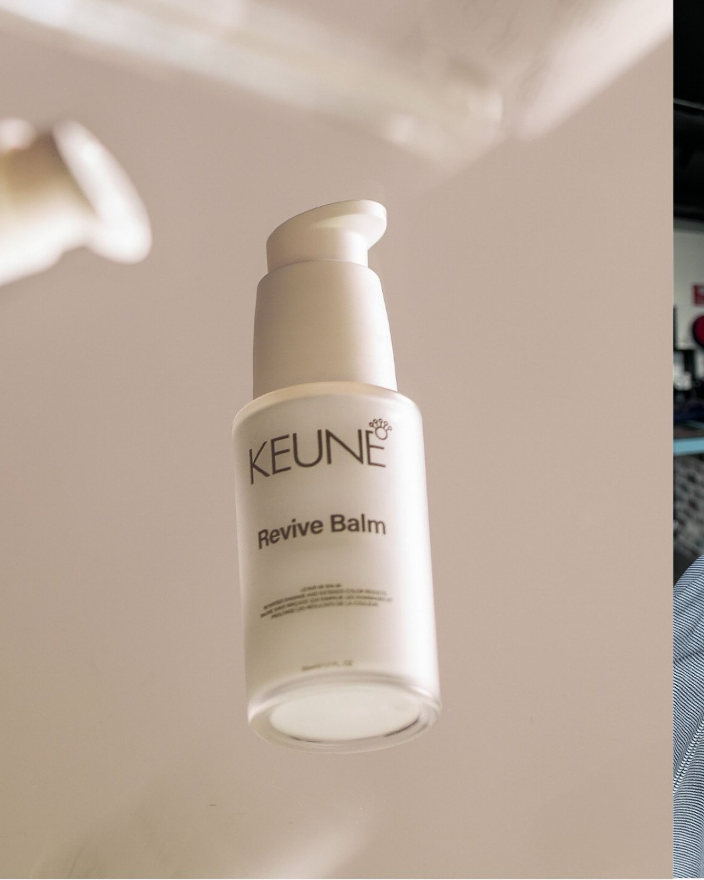 Say goodbye to dry, brittle ends 👋 Keune Revive Balm deeply nourishes and repairs for silky, healthy hair from root to tip 💆&zwj;♀️ Available now at SMZ HAIR! #SMZHAIR #BexleyHairSalon #SydneyHairdresser #HairSalonBexley #KeuneAtSMZ #HairCareExpert