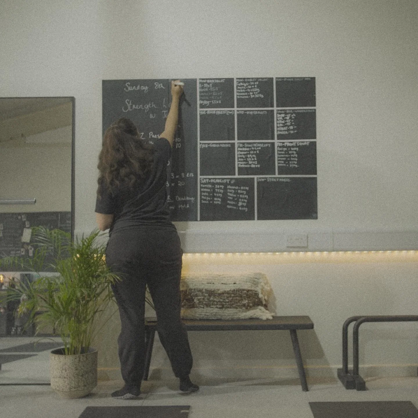 It&rsquo;s the 1st of December &mdash; and the year is NOT over.

This month isn&rsquo;t the wind-down&hellip; it&rsquo;s the pre-game.
The place where you set the tone for January instead of waking up on the 1st feeling like you&rsquo;re starting fr