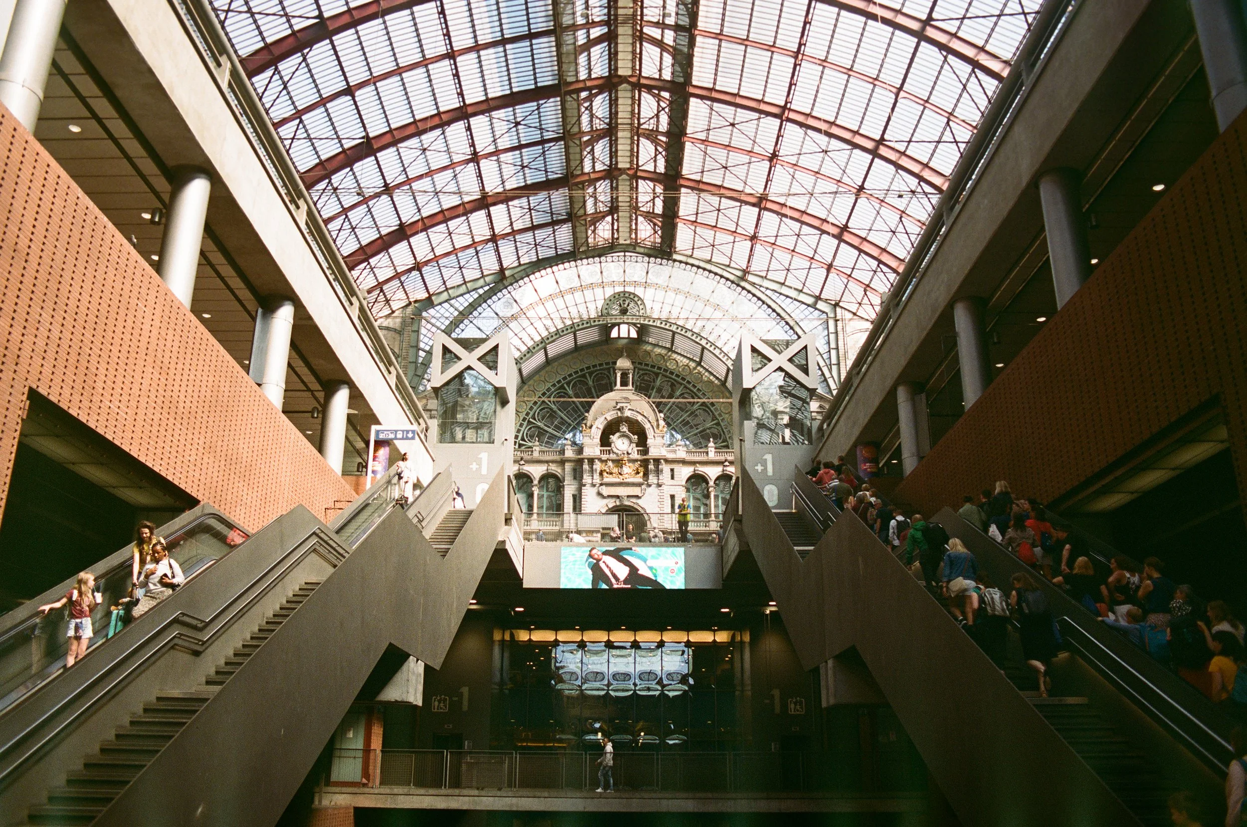 BELGIUM (15 of 69).jpg