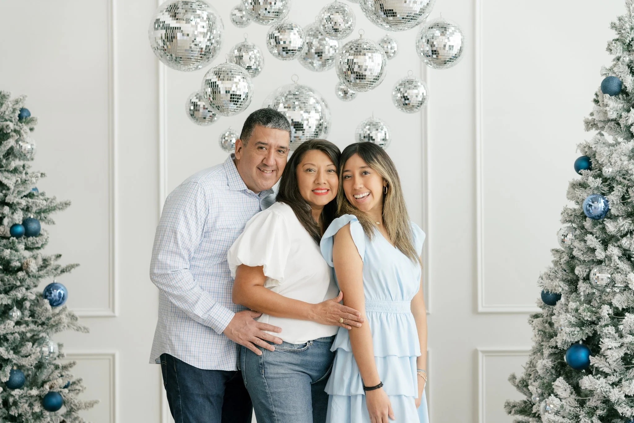 Austin-TX-Holiday-Styled-Sets-2025-20.jpg