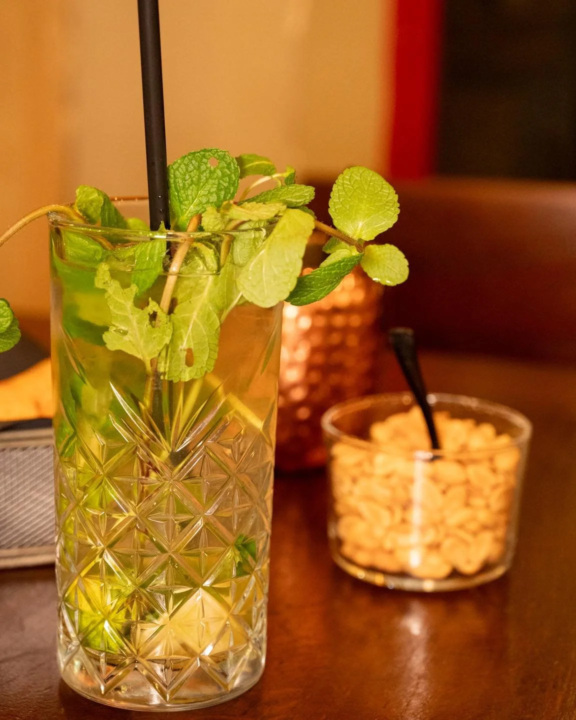 Da gioved&igrave; a domenica lasciati conquistare dall&rsquo;aperitivo firmato Al Cortiletto.
Un momento da vivere tra gusto, atmosfera e cura dei dettagli.

📲 Prenotazioni: 338 564 2424
📍 Tradizione &amp; Innovazione