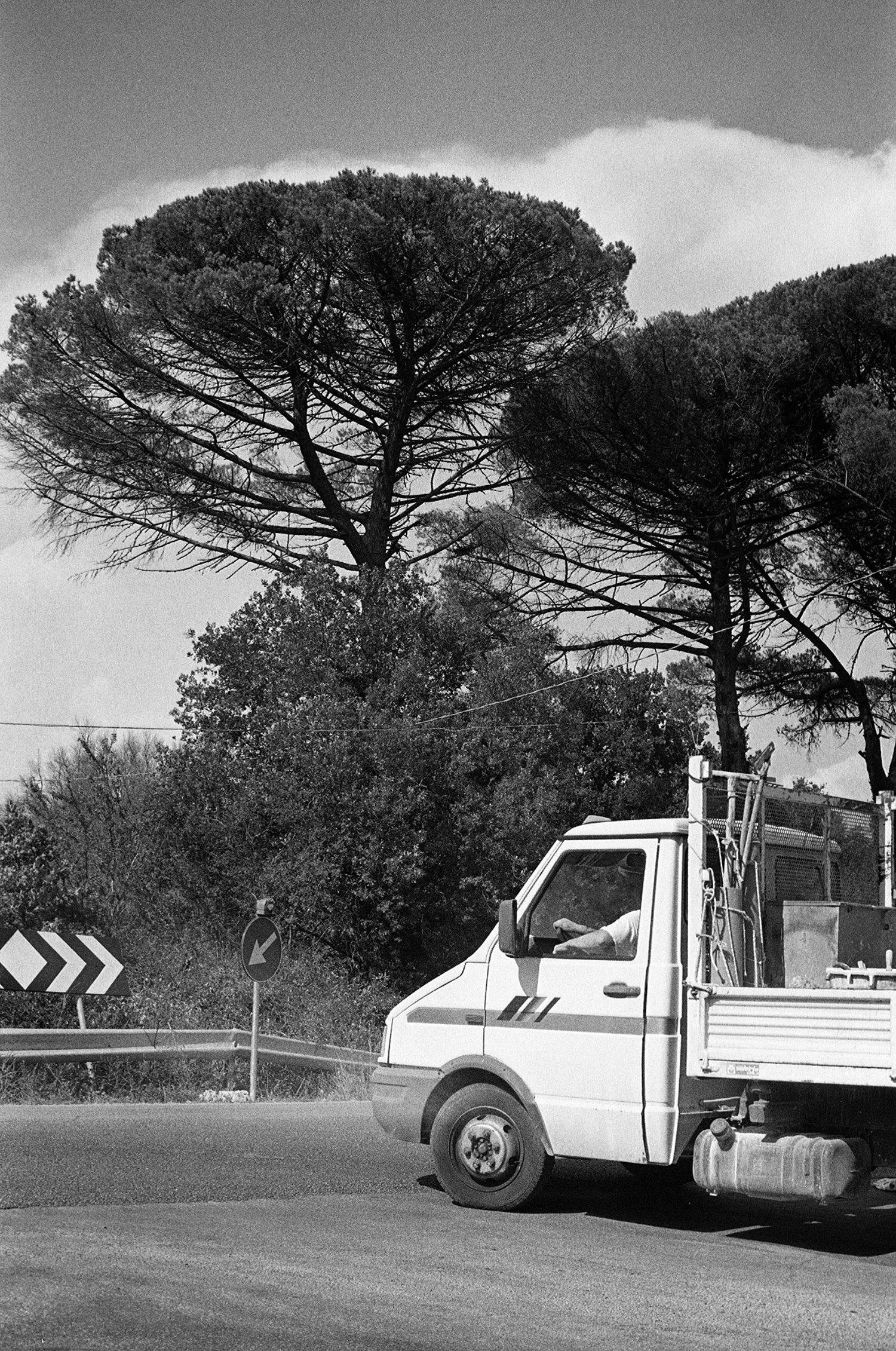 Make a left - Casarano - Kodak Tmax 400