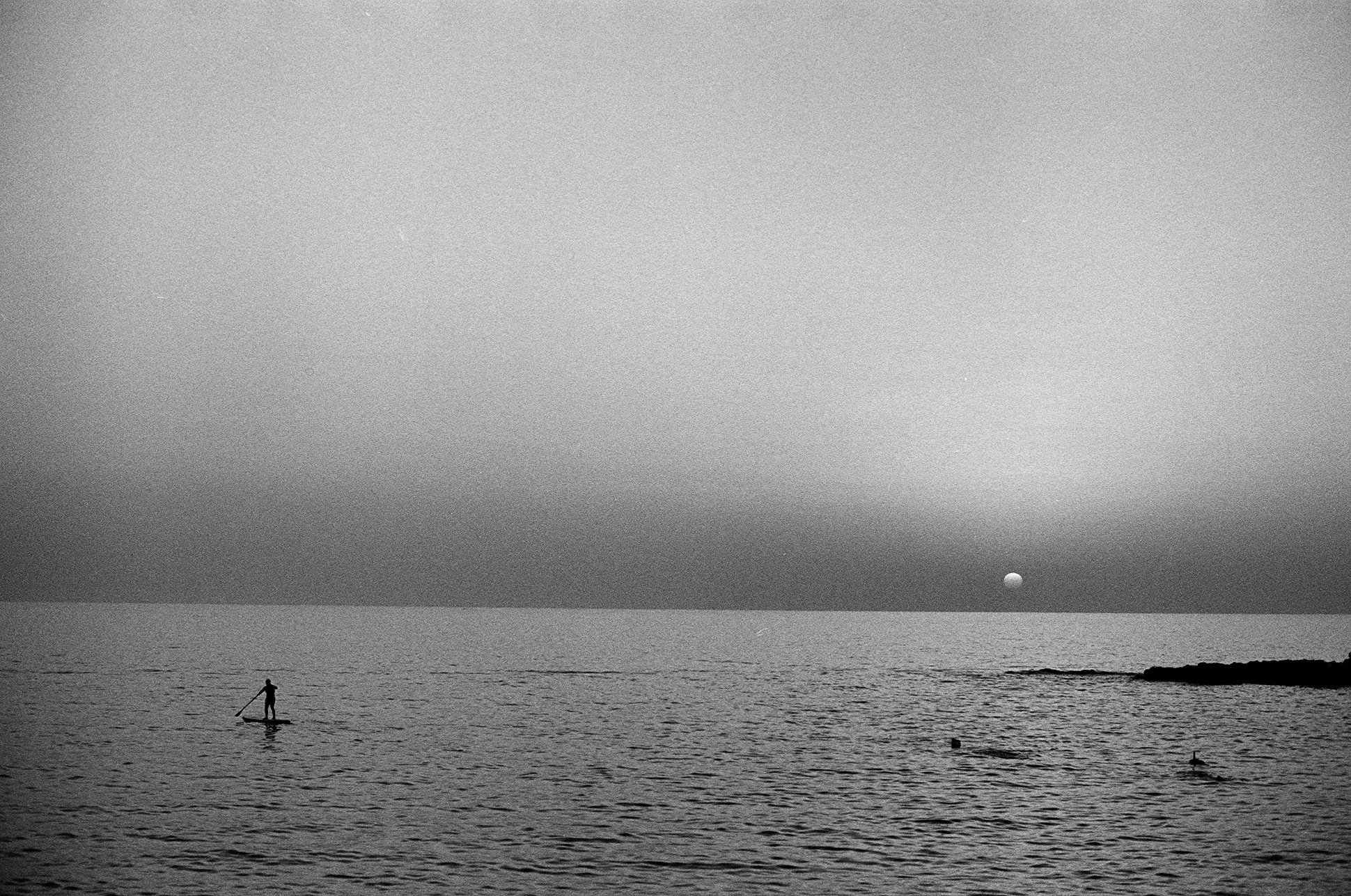 Paddling away - Santa Maria al Bagno - Kodak Tmax 400