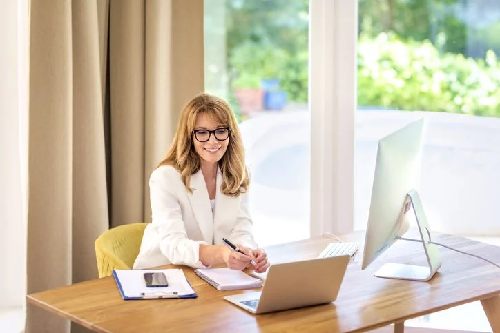 Come studiare inglese combinando insegnante tecnologia e pratica
