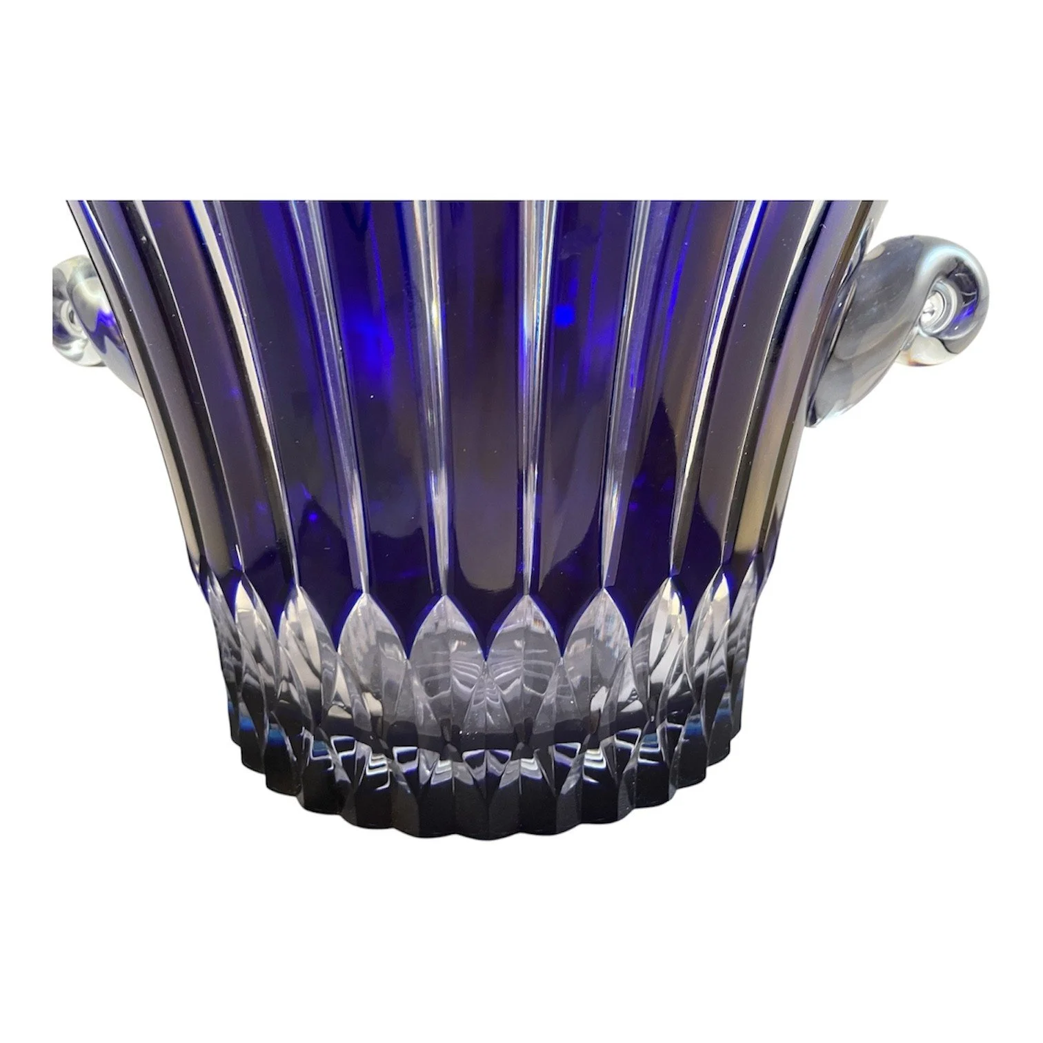 Close up Ice Bucket bottom.jpg