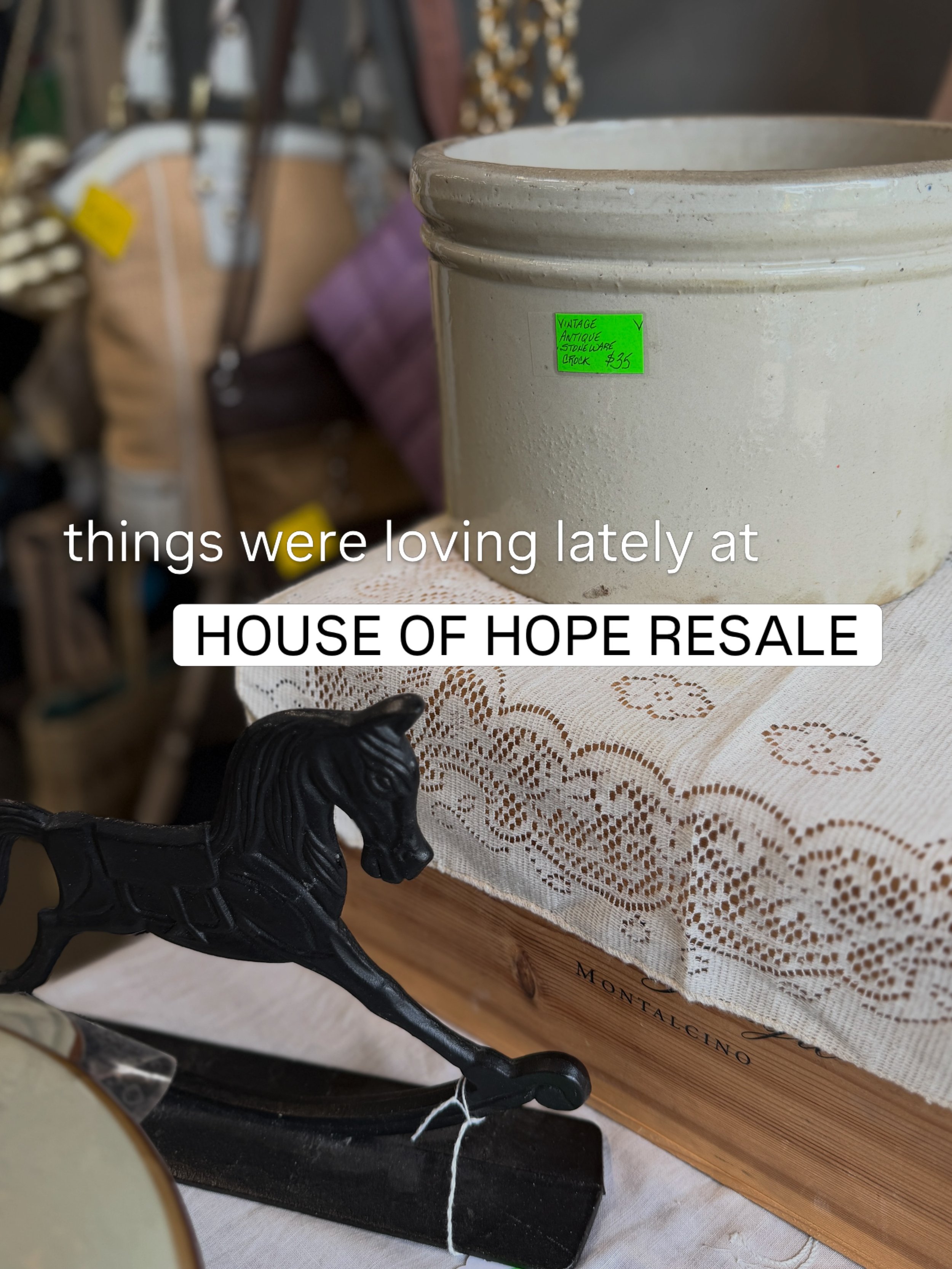 💫 just some thrift favorites we&rsquo;re currently obsessed with&hellip;

Which is your favorite? 🤩 

Like &amp; comment ⬇️ FAVORITE and we&rsquo;ll DM you a link to our catalog 
.
.
.
.
.
.
.
.
.
.
#arlingtonheights #crystallakeil #caryil #thriftf