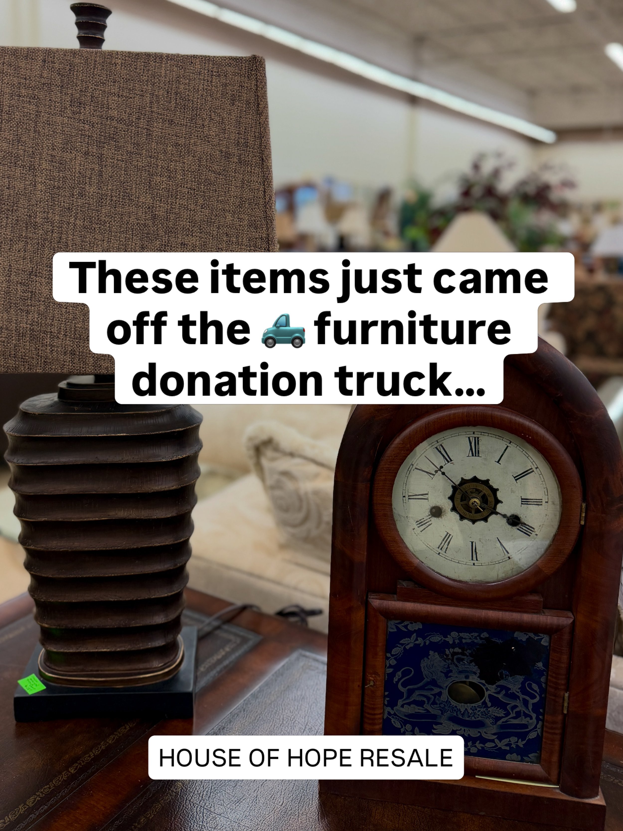 🛻 Fresh off the donation truck and into our thrift store furniture showroom&hellip; 💫💫

See something you LOVE? Don&rsquo;t wait! 💚 We offer payment over the phone, plus furniture delivery to make bringing your favorite find home even easier.

Br