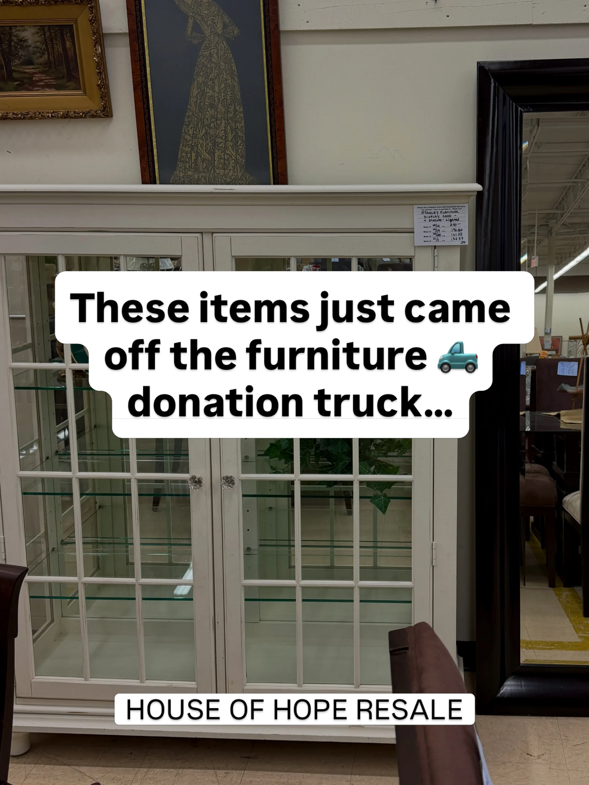 💫 Can you believe the complete patio furniture set and outdoor fireplaces?! 

Like &amp; comment 💬 FURNITURE for our catalog. 

SEND 📩 this for a friend who&rsquo;s redecorating their home! 

HOUSE OF HOPE RESALE 
📍 955 S. Rand Rd Lake Zurich, IL