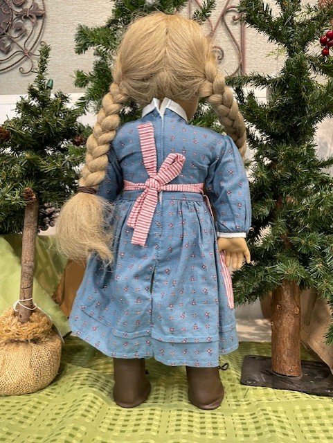 AM Girl Doll 4.jpg
