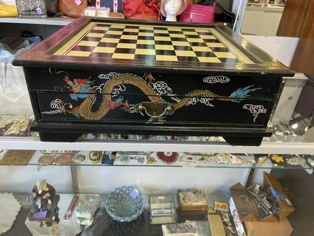 Asian Chess Set Side 2.jpg