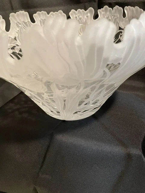 Art Glass Bowl 4.jpg