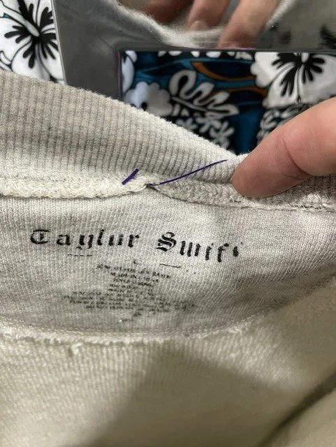 Sweatshirt 4.jpg
