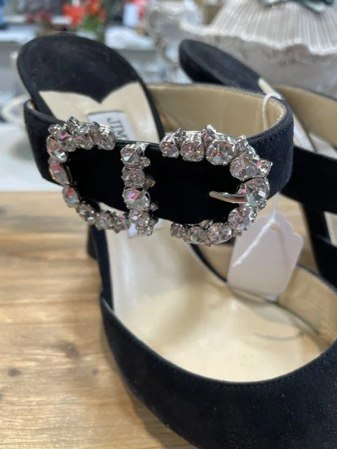 Jimmy Choo Clsue Up.jpg