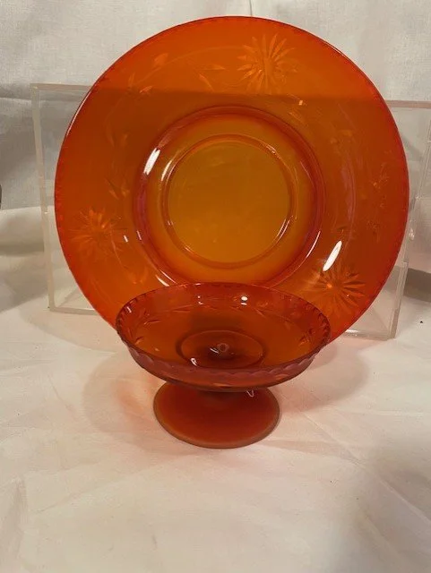 Tiffin glass 2.jpg