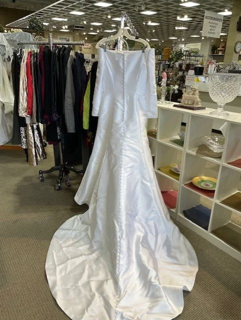 Dutchess Satin Gown 4.jpg