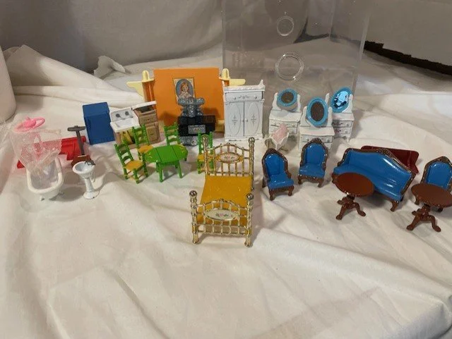 Dollhouse 4.jpg