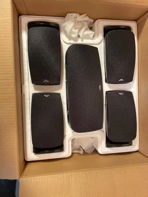 Speakers c.jpg