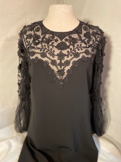 Carolina Herrara Dress front.jpg