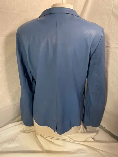 Akris blazer back 2.jpg